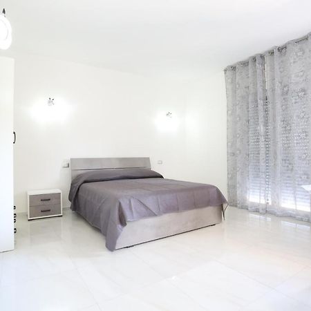 Il Giglio Hotel Castel Volturno Eksteriør billede